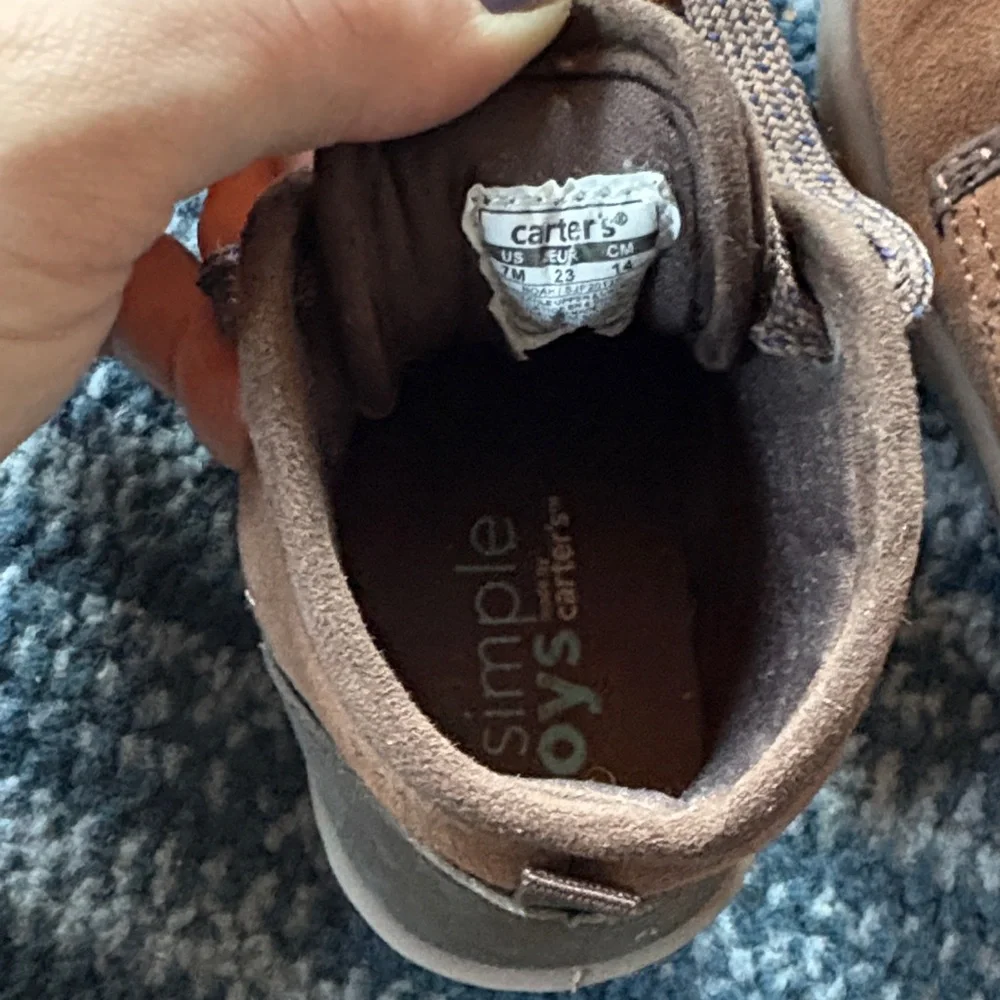 Simple Joys by Carters Toddler Boys size 7 Chukka Style Brown Suede Boots - Picture 3 of 6